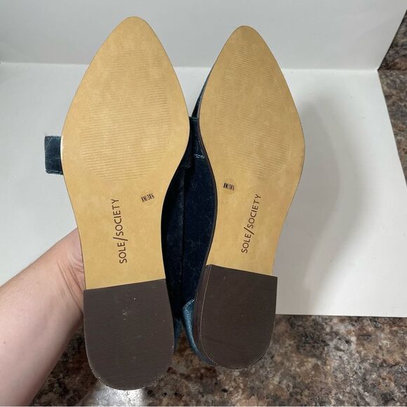 NWOT Sole Society Blue Velvet Pointed Toe Loafers - Picture 6 of 8